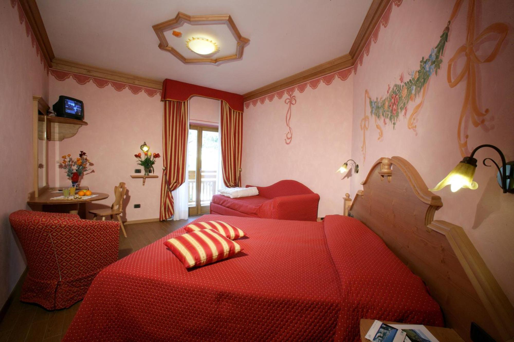 Hotel Fai Fai della Paganella Exteriér fotografie