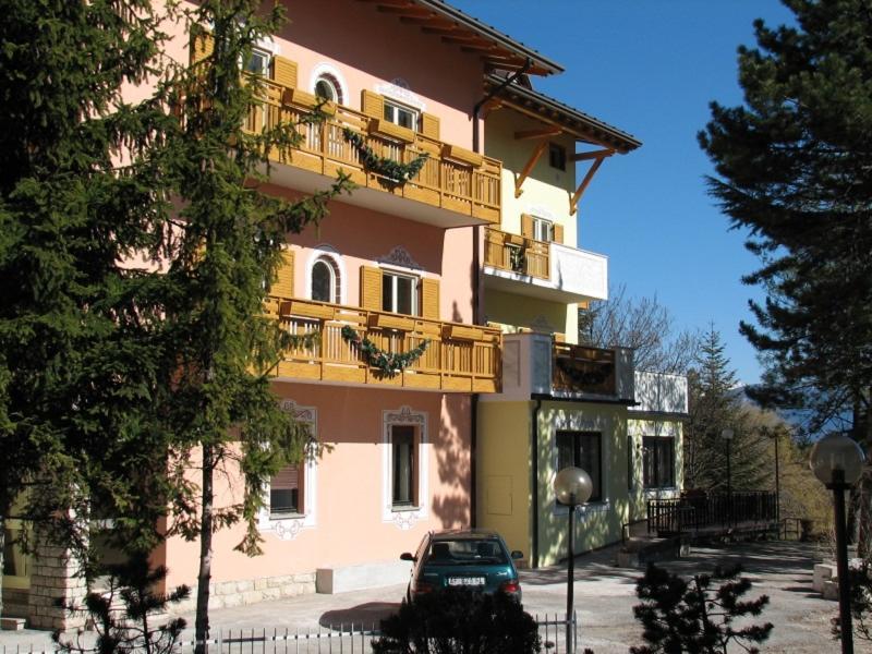 Hotel Fai Fai della Paganella Exteriér fotografie